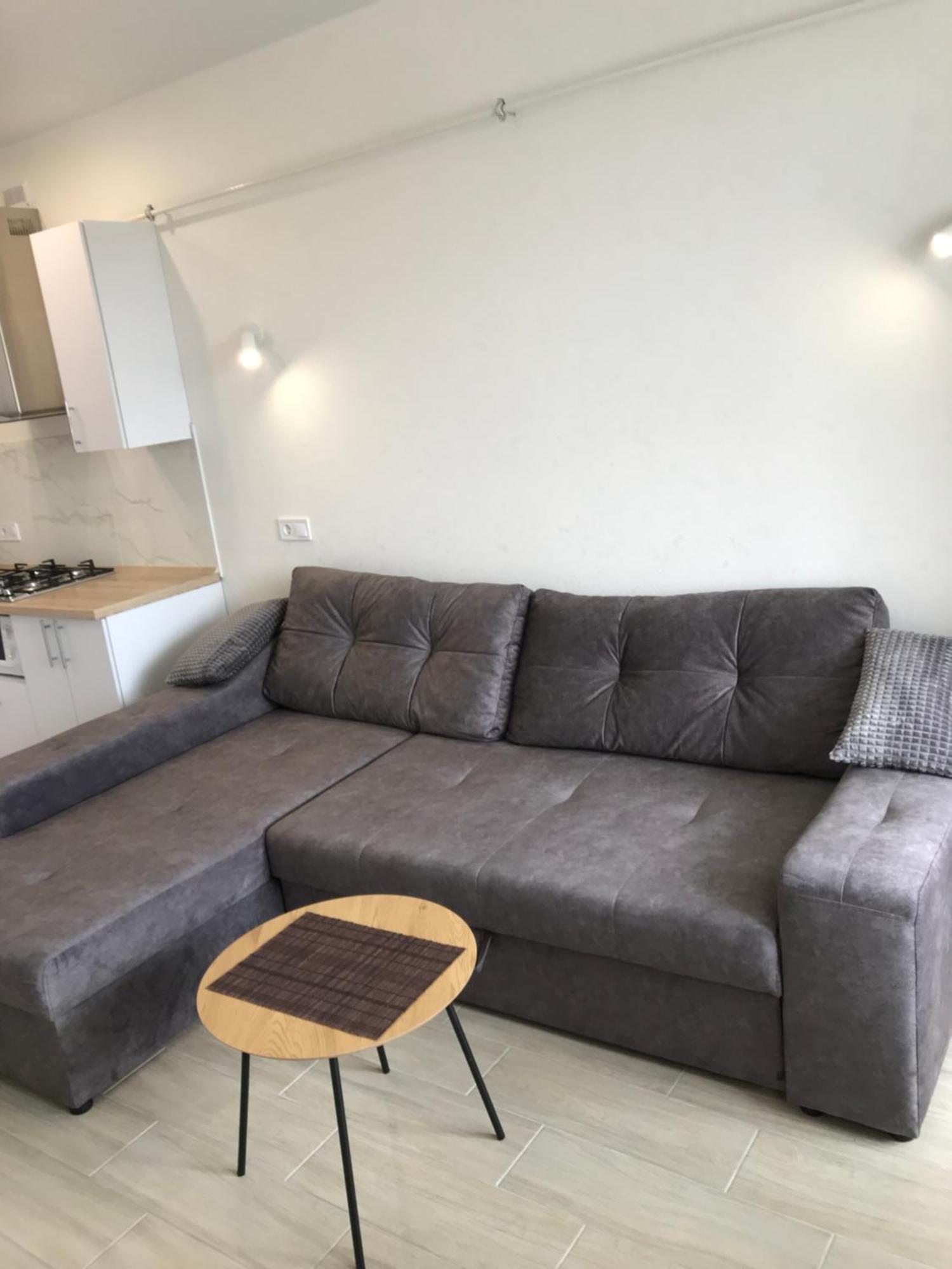 Light Apartments Чернихив Екстериор снимка