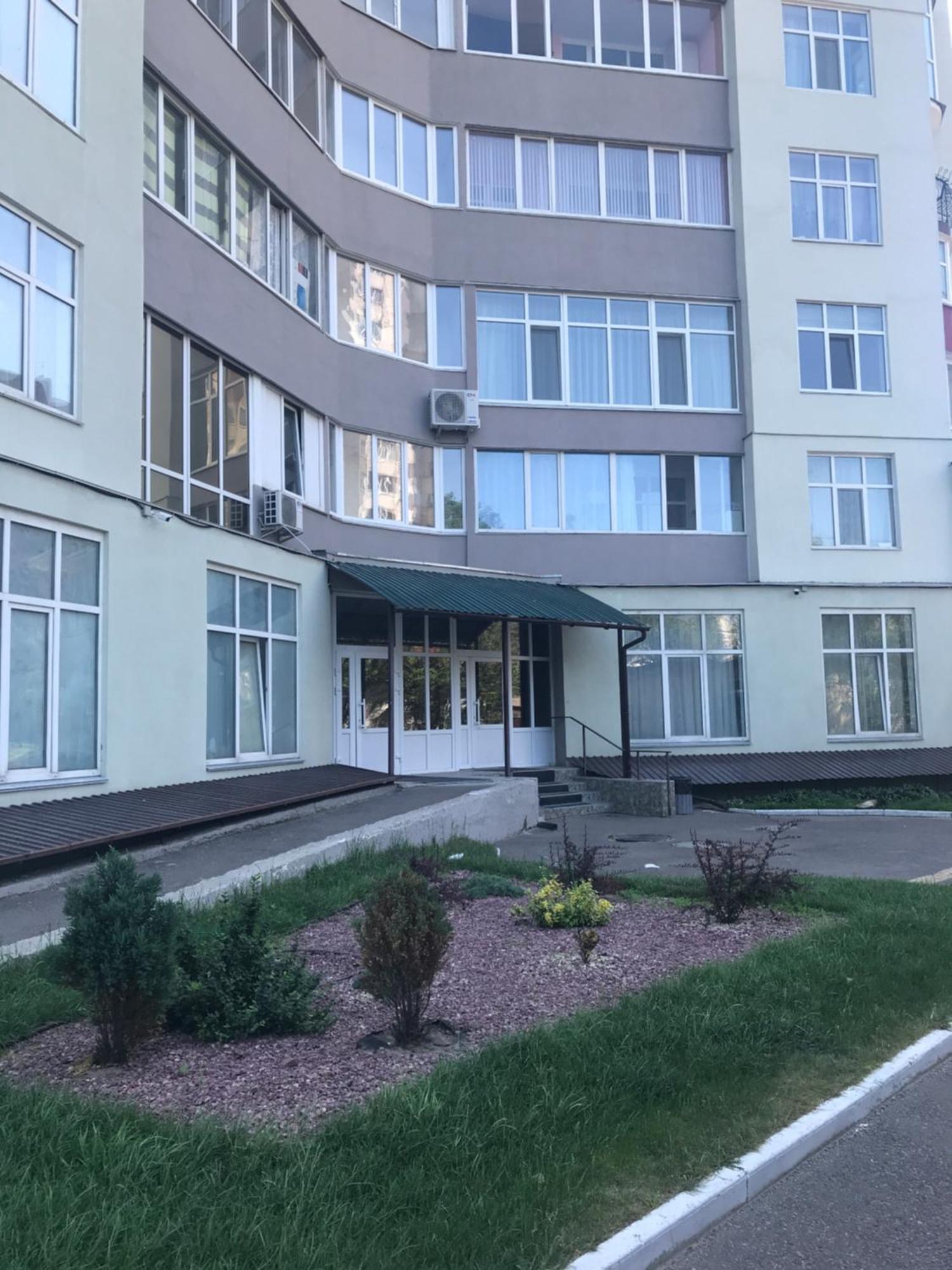 Light Apartments Чернихив Екстериор снимка