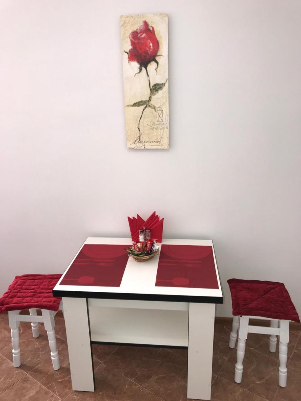 Light Apartments Чернихив Екстериор снимка